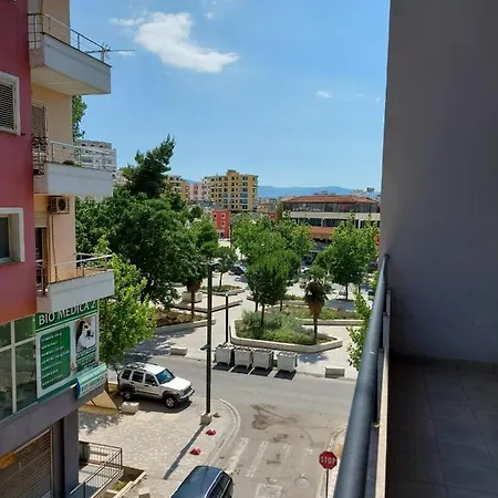 1+1 Qender Vlore
